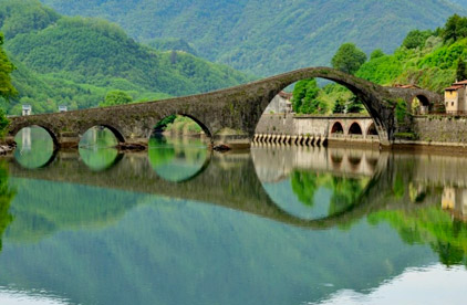 IL PONTE DEL DIAVOLO E BARGA